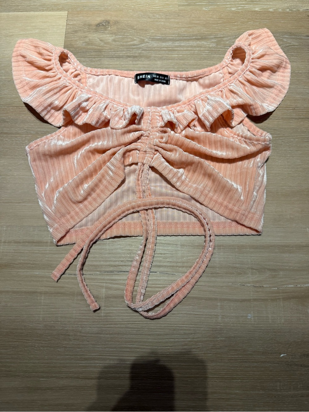 SHEIN Peach Ruched Ruffle Cropped Tie Top - Picture 2 of 5